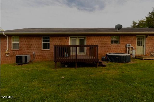 21426 Darlington Drive, Bristol, VA 24202