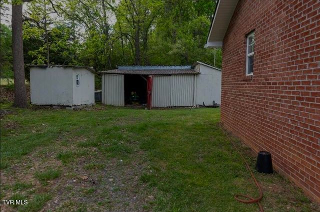 21426 Darlington Drive, Bristol, VA 24202