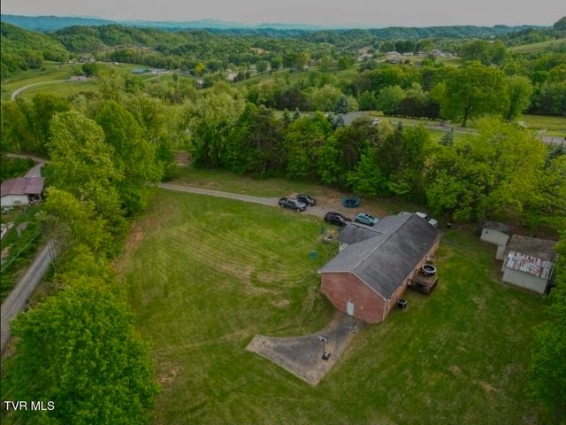 21426 Darlington Drive, Bristol, VA 24202