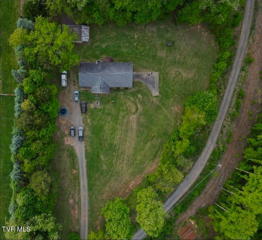 21426 Darlington Drive, Bristol, VA 24202