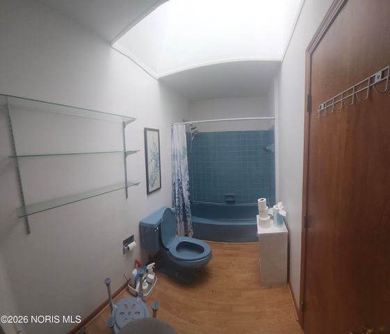 10 Picardie Court, Bowling Green, OH 43402