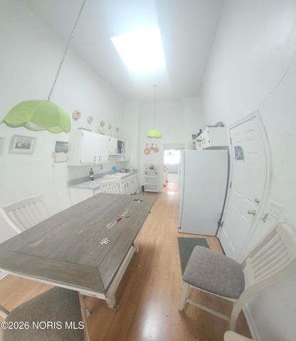 10 Picardie Court, Bowling Green, OH 43402