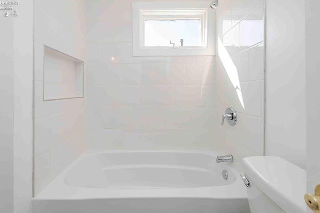 2130 Columbus, Sandusky, OH 44870