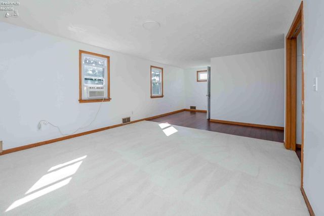 2130 Columbus, Sandusky, OH 44870