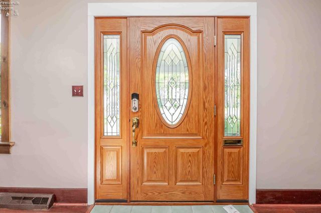 2130 Columbus, Sandusky, OH 44870