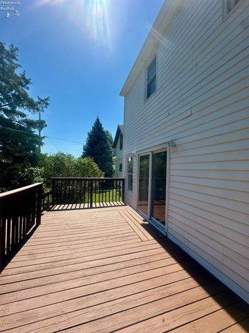 2130 Columbus, Sandusky, OH 44870