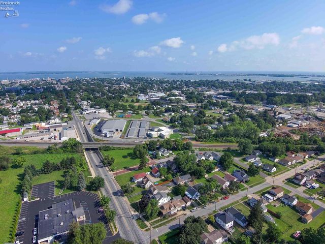 2130 Columbus, Sandusky, OH 44870