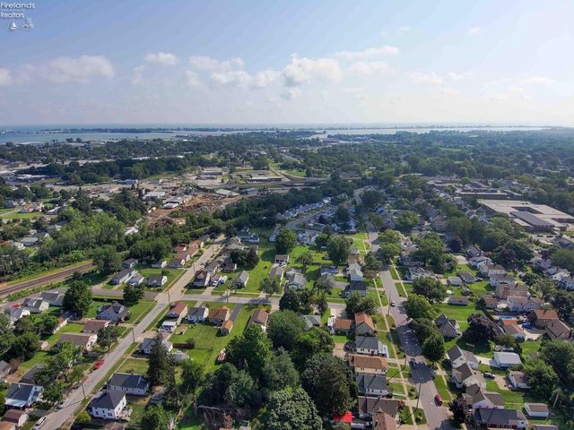 2130 Columbus, Sandusky, OH 44870