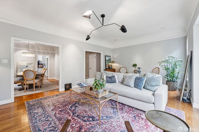 571 14th Avenue, San Francisco, CA 94118