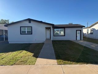 512 56th St, Odessa, TX 79762
