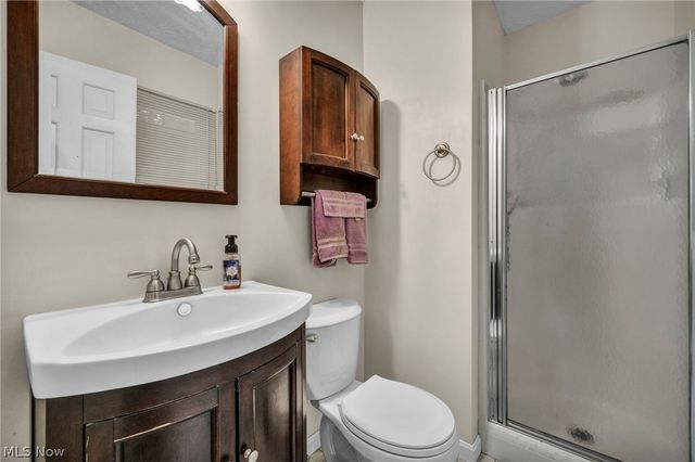 5044 Bright Baldwin Road, Newton Falls, OH 44444