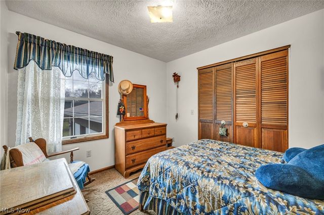 5044 Bright Baldwin Road, Newton Falls, OH 44444