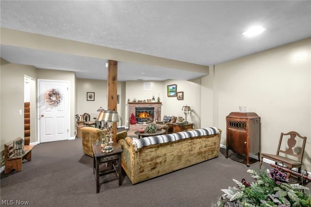 5044 Bright Baldwin Road, Newton Falls, OH 44444