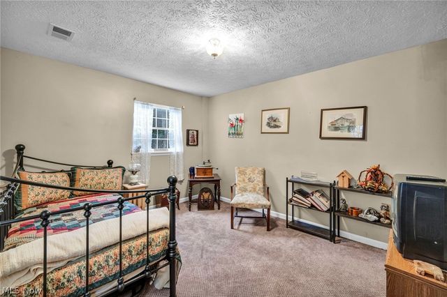 5044 Bright Baldwin Road, Newton Falls, OH 44444