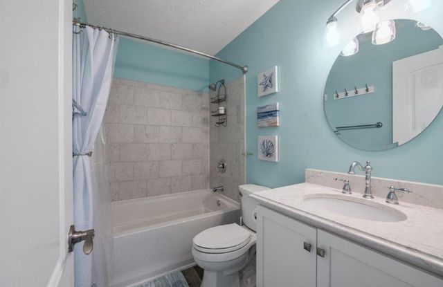 404 33rd Ave. N, North Myrtle Beach, SC 29582