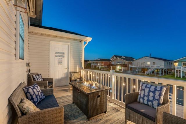 404 33rd Ave. N, North Myrtle Beach, SC 29582