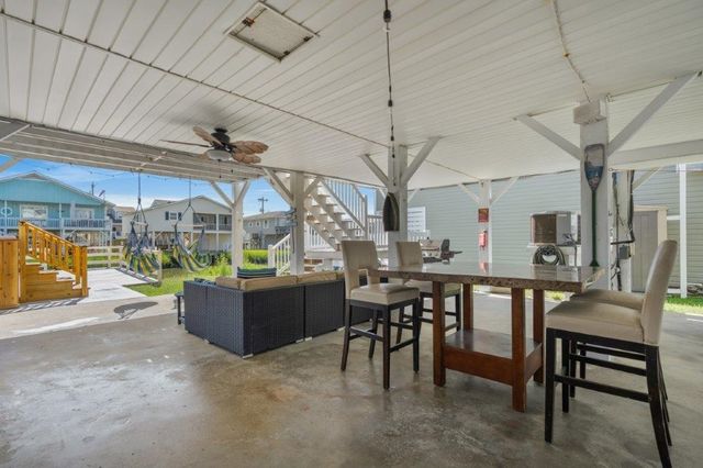 404 33rd Ave. N, North Myrtle Beach, SC 29582