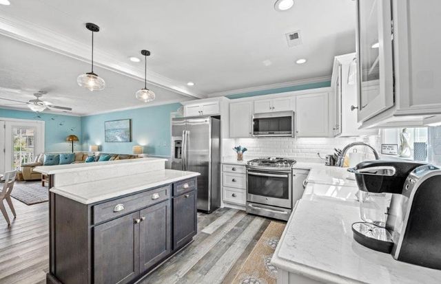 404 33rd Ave. N, North Myrtle Beach, SC 29582