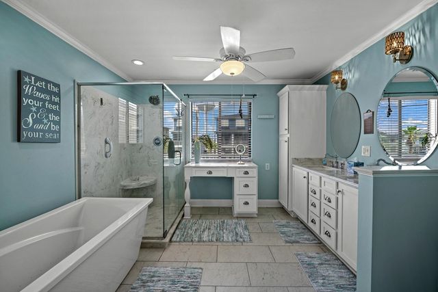 404 33rd Ave. N, North Myrtle Beach, SC 29582