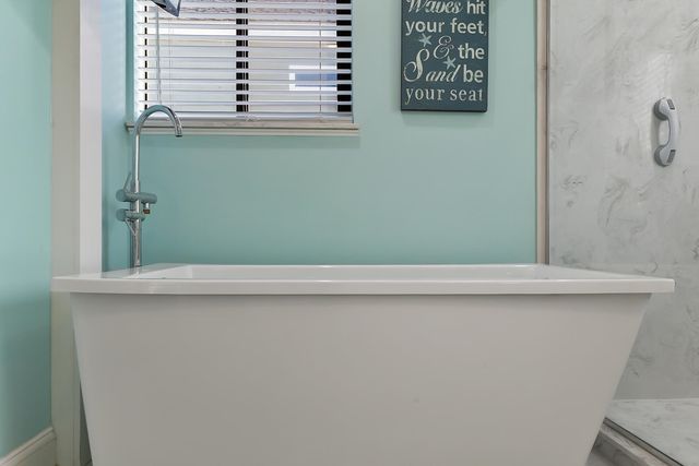 404 33rd Ave. N, North Myrtle Beach, SC 29582