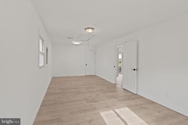 5 BURGESS LN, Willingboro, NJ 08046