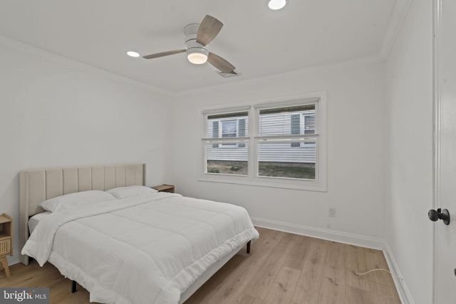 5 BURGESS LN, Willingboro, NJ 08046