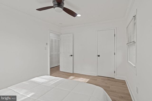 5 BURGESS LN, Willingboro, NJ 08046