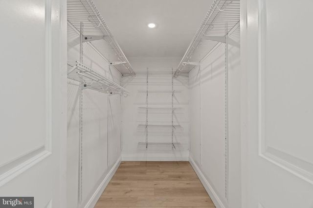 5 BURGESS LN, Willingboro, NJ 08046