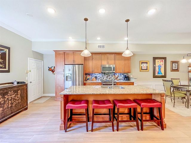 1722 ARABIAN LANE, Palm Harbor, FL 34685