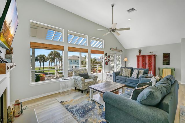 18418 E De Vaca Lane, Galveston, TX 77554