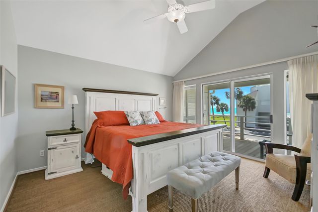 18418 E De Vaca Lane, Galveston, TX 77554