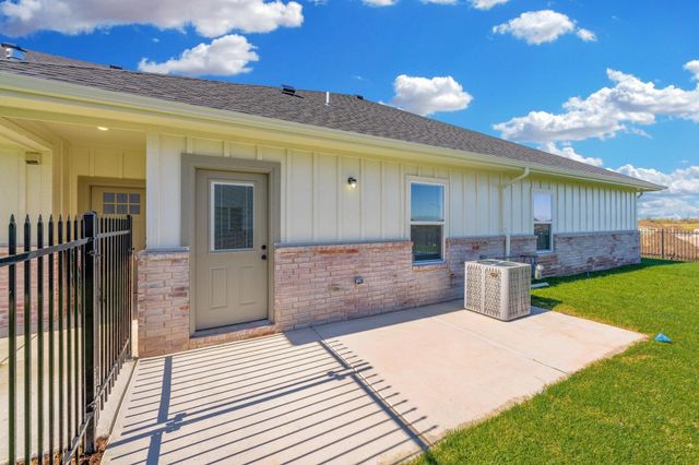 2436 S Pronghorn St, Goddard, KS 67052