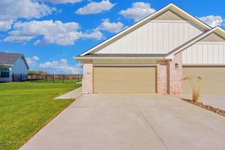 2436 S Pronghorn St, Goddard, KS 67052