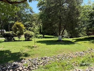 7322 Alamance Drive, Charlotte, NC 28227