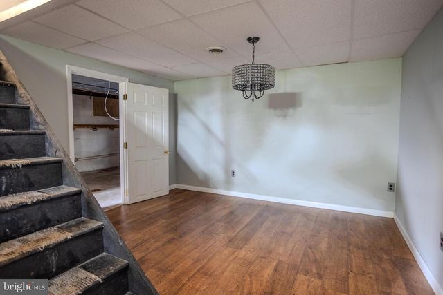 2 HANCOCK CT, New Freedom, PA 17349