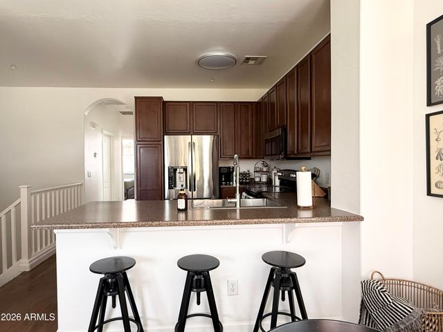 3647 E LESLIE Drive, Gilbert, AZ 85296