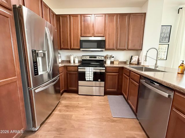 3647 E LESLIE Drive, Gilbert, AZ 85296