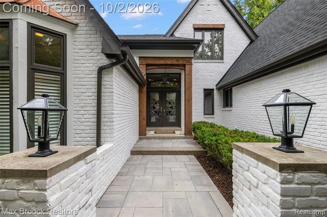 4335 Echo Road, Bloomfield Hills, MI 48302