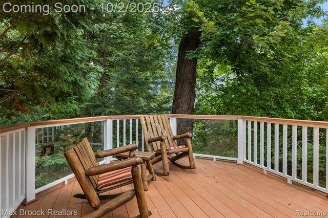 4335 Echo Road, Bloomfield Hills, MI 48302