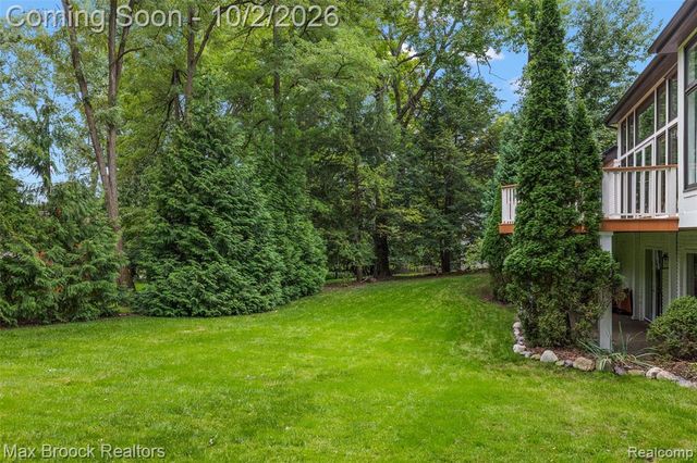 4335 Echo Road, Bloomfield Hills, MI 48302