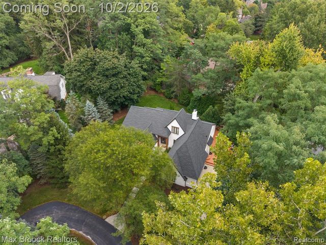 4335 Echo Road, Bloomfield Hills, MI 48302