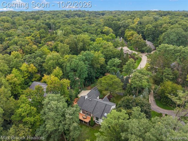 4335 Echo Road, Bloomfield Hills, MI 48302