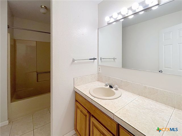 3172 Auction Barn Road, Belton, TX 76513