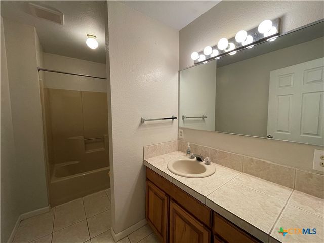 3172 Auction Barn Road, Belton, TX 76513