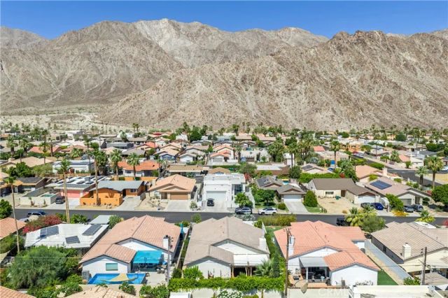 52580 Avenida Alvarado, La Quinta, CA 92253