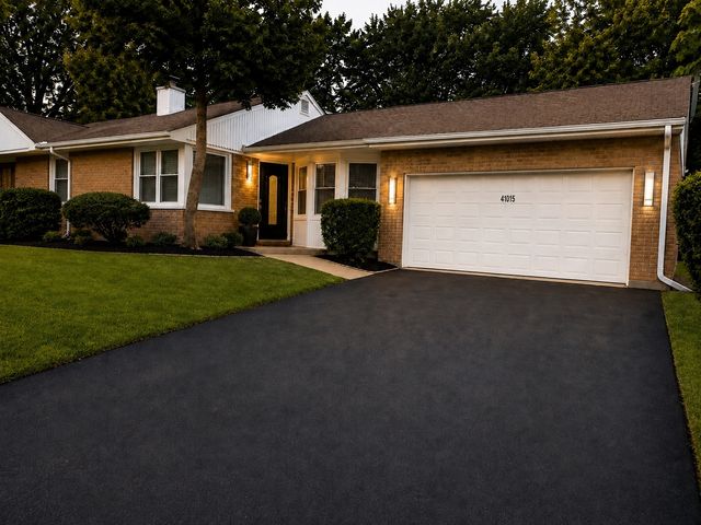 4N015 Kenwood Avenue, West Chicago, IL 60185