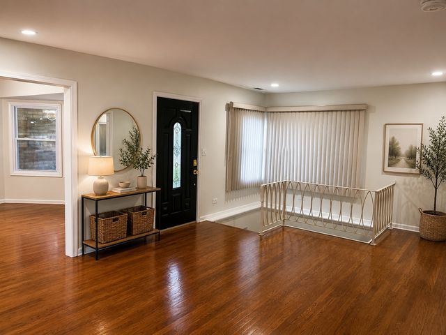 4N015 Kenwood Avenue, West Chicago, IL 60185