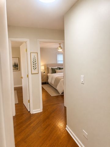 4N015 Kenwood Avenue, West Chicago, IL 60185