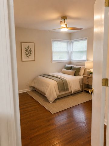 4N015 Kenwood Avenue, West Chicago, IL 60185