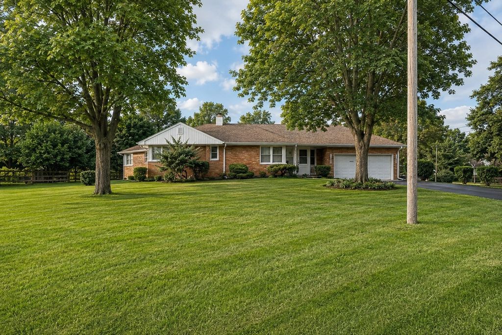 4N015 Kenwood Avenue, West Chicago, IL 60185